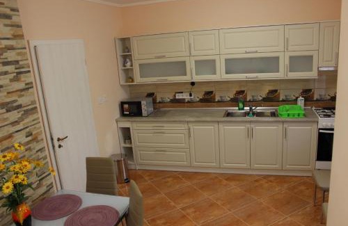 Sarospatak House | Ezüstfenyő Vendégház