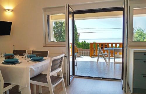 Balatonakarattya Apartment | Füge Apartman Balatonakarattya