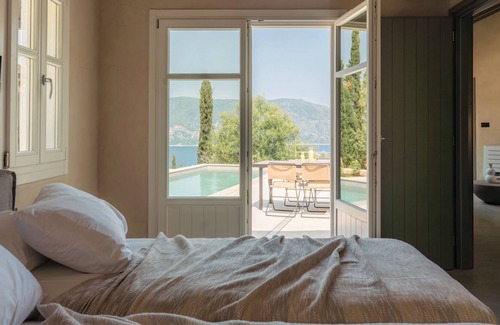Tselendata Villa | F Topia Angular Villa, F Topia Villas