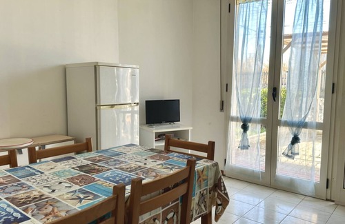 Torrette Apartment | F002 - Fano, three-room apartment with porch 30m from the sea