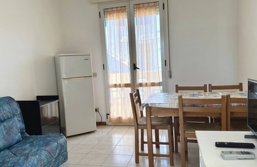 Torrette Apartment | F004 - Fano, three-room apartment with small terrace 30m from the sea