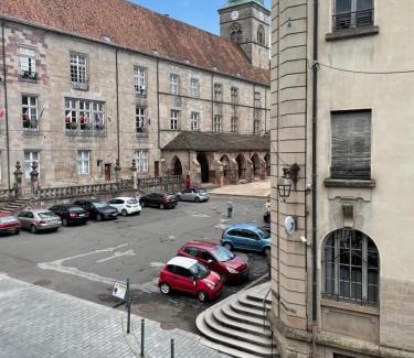 Luxeuil-les-Bains Apartment | F1 Centre Historique Saint Valbert