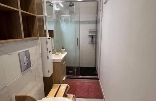La Glaciere Apartment | F1 Cosy sur Jardin - Havre de Paix