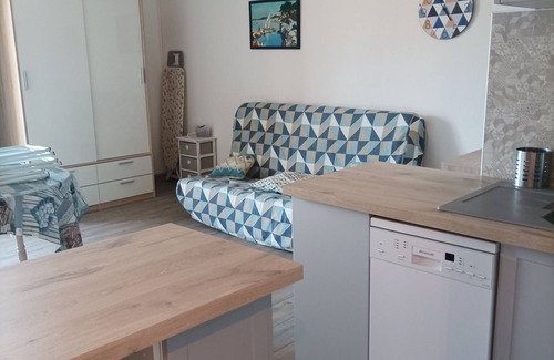 Le Ricanto Apartment | F1 of 30M2-SEA VIEW-IDEAL LOCATION-REALLY QUIET