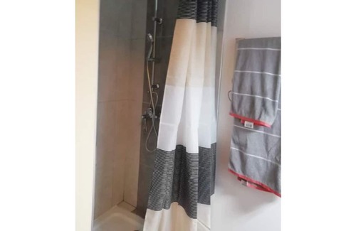 Teilhard Apartment | F2 Duplex / Beaumont - 2 Salles de Bain et 5 Pers