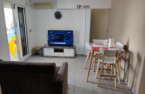 Sainte-Clotilde Centre Apartment | F2 My PLACE TO REST