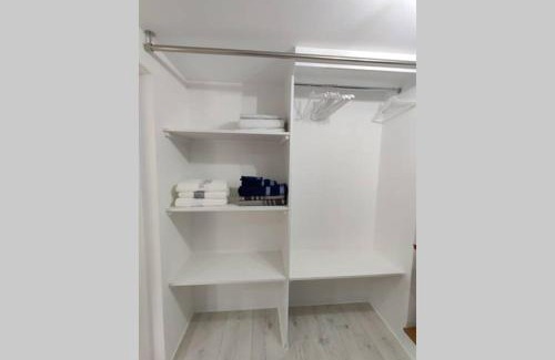 Poissy Apartment | F2 Parking privé, Wi-Fi Netflix