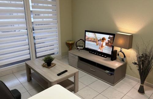 Talange Apartment | F2 rénové lumineux dans résidence avec balcon et parking