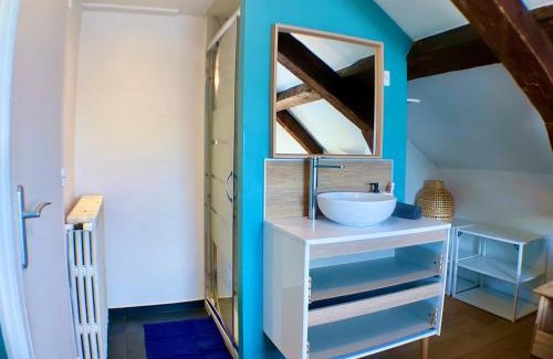 Evreux Apartment | F3 La Plage - Gare - Netflix - Wifi - Parking