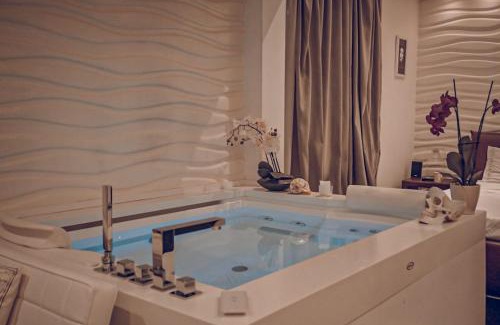 Alghero City Centre House | F53 Kevin's Charming Houses