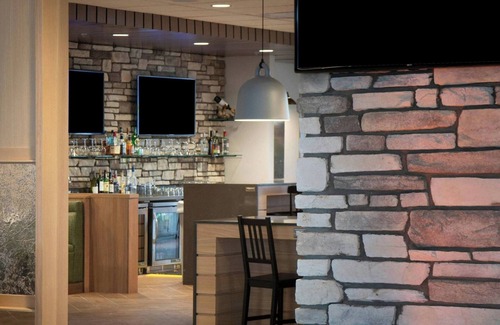 Edmonton International Airport Hotel | Fairfield by Marriott Edmonton International Airport