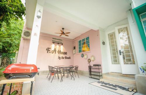 Tanjung Bungah House | FA House by the Beach