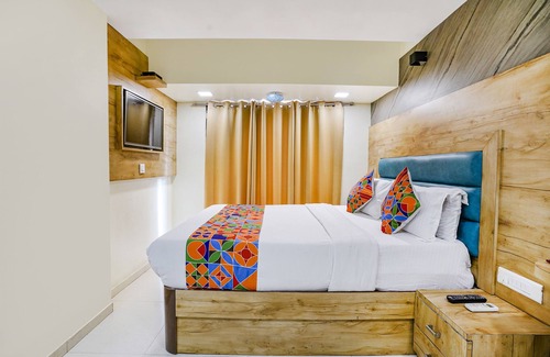 Jogeshwari West Hotel | Fabexpress Amber Corp Inn
