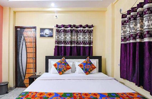 Chinar Park Hotel | Fabexpress Comfort Inn