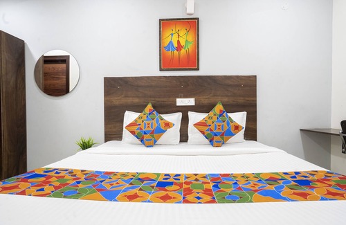 Hyderabad Hotel | FabExpress Grand Aarvi Prime