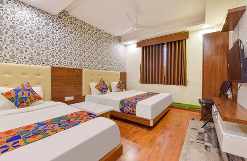 Sayajiganj Hotel | Fabexpress Md