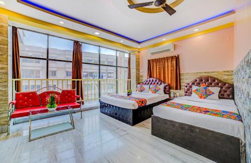 Taltala Hotel | FabExpress Nest - Nr Park Street Metro Station