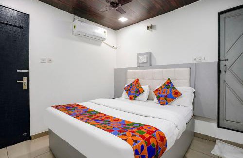 Mumbai Hotel | FabExpress Park Residency - Nr Mumbai International Airport