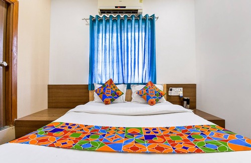 Prahlad Nagar Hotel | Fabexpress Relax Inn