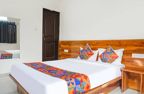Pimpri - Chinchwad Hotel | Fabexpress Sai Executive
