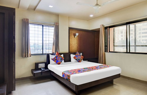 Pune Hotel | Fabexpress Sun N Shine