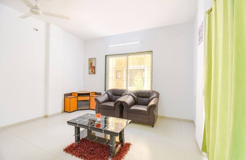 Wakad Hotel | FabExpress Wakad Stays