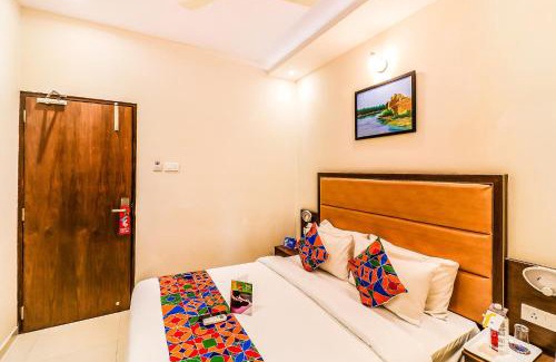 Marol Hotel | FabHotel Admiral - Nr Mumbai International Airport
