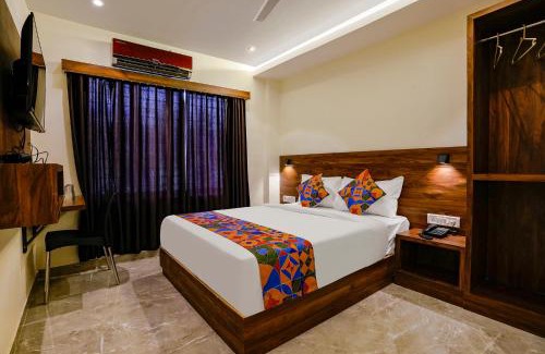 Borivali West Hotel | FabHotel Antlers - Nr Boriwali