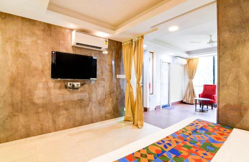 Ballygunge Hotel | FabHotel Ballygunge Luxury - Behind Punjab Club