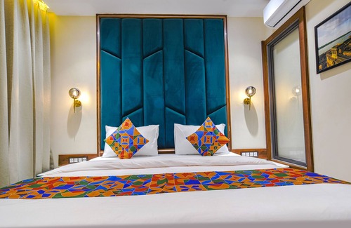 Indore Hotel | Fabhotel Benchmark