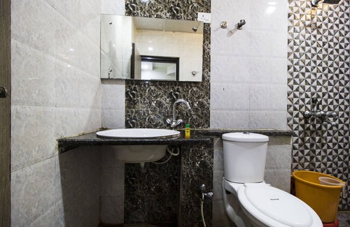 Ahmedabad Hotel | Fabhotel Bliss