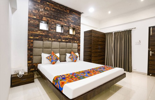 Palghar Hotel | Fabhotel Blue Roof Sea Side