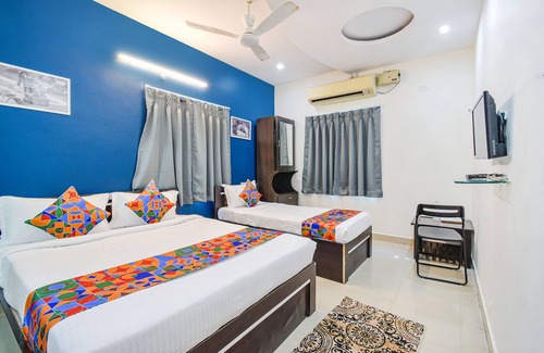 Kukatpally Housing Board Colony Hotel | Fabhotel Broholic Prime Suites