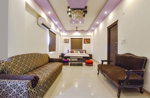 Paldi Hotel | Fabhotel Crystal Inn Ii