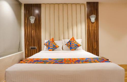 Hadapsar Hotel | FabHotel Dreams Inn