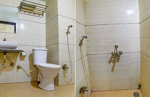 Rau Hotel | FabHotel Grand Raj