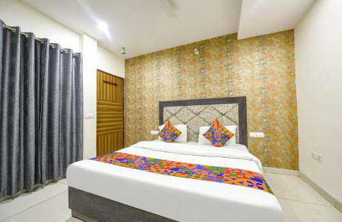 Kishangarh Hotel | FabHotel Green Valley