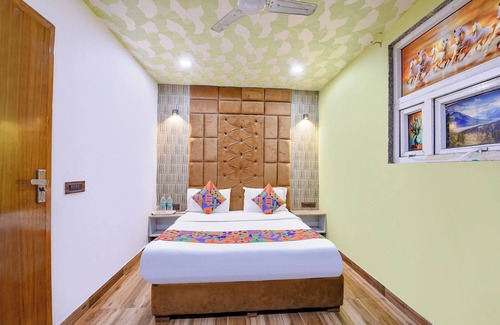 Dilshad Garden Hotel | Fabhotel Jeet Stays