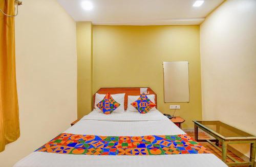 Dankuni Hotel | FabHotel Kamala Inn