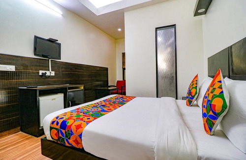 East of Kailash Hotel | Fabhotel La Ola
