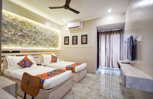 Kalyan Nagar Hotel | Fabhotel Lg Signature