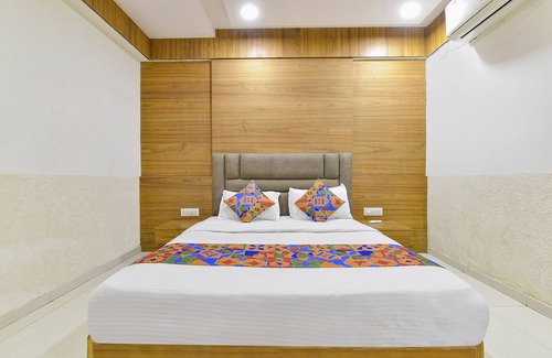 Ahmedabad Hotel | Fabhotel Maan Palace
