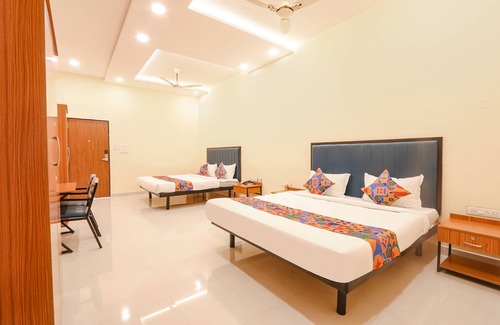 Mahbubnagar Hotel | Fabhotel Mint Park