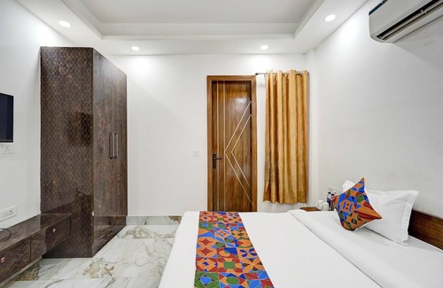 Sainik Farm Hotel | Fabhotel Nyt Residency
