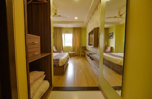 Shivaji Nagar Hotel | Fabhotel Phoenix Resorts