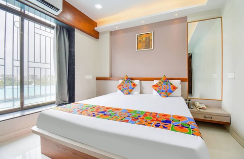 Kondhwa Hotel | Fabhotel Prime Rajmudra