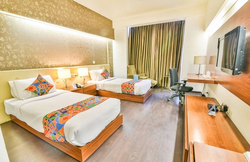 Malviya Nagar Hotel | FabHotel Prime Sage