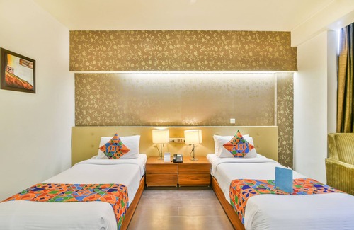 Malviya Nagar Hotel | FabHotel Prime Sage