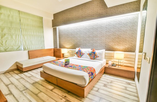 Malviya Nagar Hotel | FabHotel Prime Sage