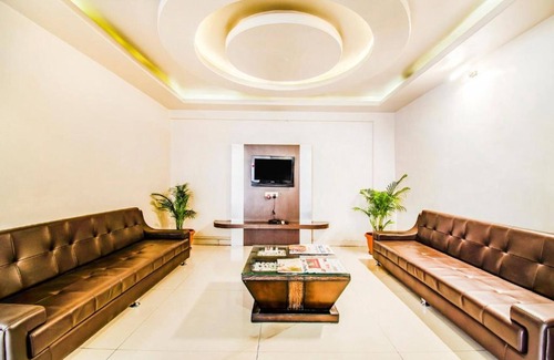 Wakad Hotel | Fabhotel Prime Sanket Inn